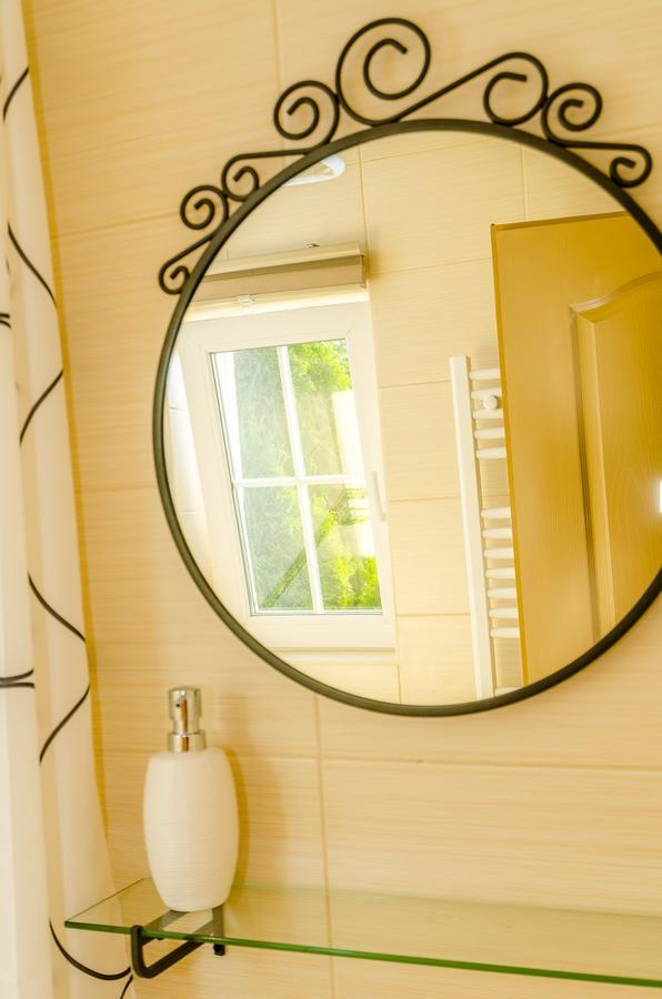 Parkland Inn Erd Bagian luar foto